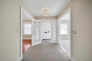 9 Sycamore Dr, Great Neck, NY 11021 - Photo 2