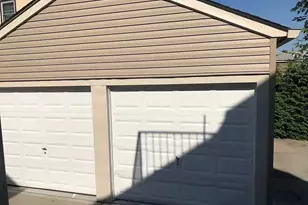 15-35 149th St, Whitestone, NY 11357 - Photo 12