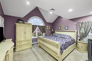 2906 Lawrence Dr, Wantagh, NY 11793 - Photo 16