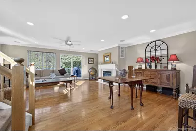 1 Parkridge Court, Huntington, NY 11743 - Photo 6