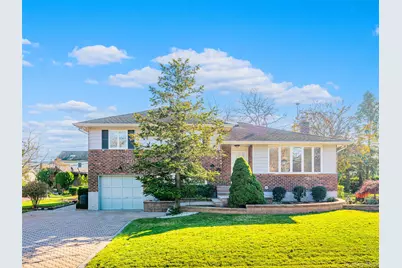 192 Birch Drive, Manhasset Hills, NY 11040 - Photo 4