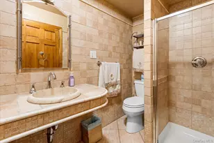 21-34 74th St, East Elmhurst, NY 11370 - Photo 14