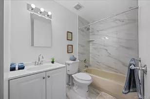 169 Surf Dr, Bronx, NY 10473 - Photo 4