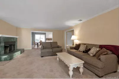 39 Fleets Cove Road, Huntington, NY 11743 - Photo 8