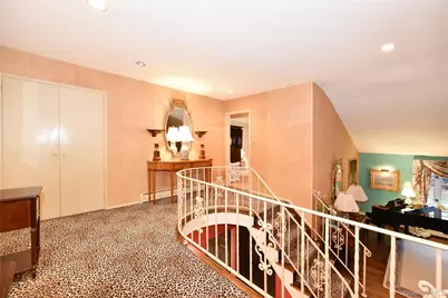 11 Joy Drive, Manhasset Hills, NY 11040 - Photo 24