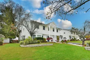 11 Joy Dr, Manhasset Hills, NY 11040 - Photo 2