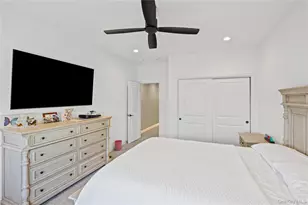 366 Wavell Ave, Yaphank, NY 11980 - Photo 20