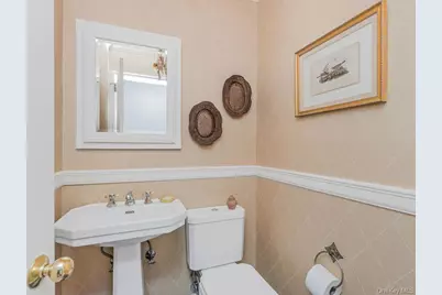 105 Douglas Road, Chappaqua, NY 10514 - Photo 16