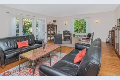 105 Douglas Road, Chappaqua, NY 10514 - Photo 6