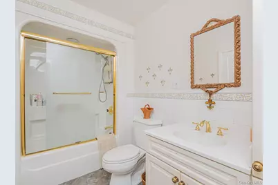 105 Douglas Road, Chappaqua, NY 10514 - Photo 20