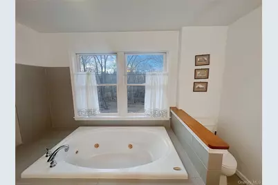 12 Dogwood Lane, Shelter Island, NY 11964 - Photo 18