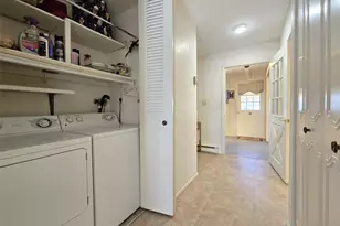 289 Cardiff Ct, Ridge, NY 11961 - Photo 12