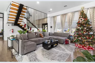 166 17th Street, West Babylon, NY 11704 - Photo 6