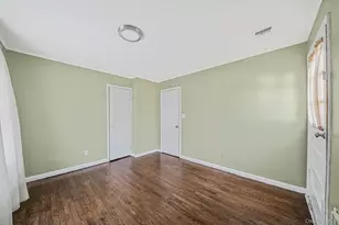 91 Tower St, Sayville, NY 11782 - Photo 20