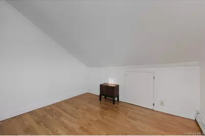 2930 Yates Avenue, Bronx, NY 10469 - Photo 14