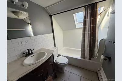 182 Maple Hill Road, Huntington, NY 11743 - Photo 18