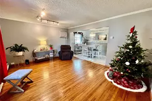 182 Lexington Ave, Franklin Square, NY 11010 - Photo 12