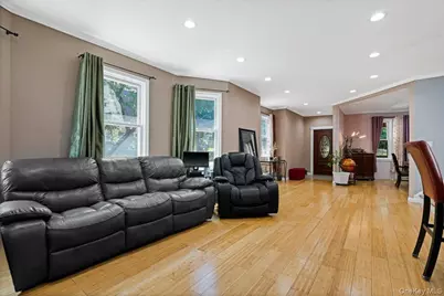 315 Seneca Avenue, Mount Vernon, NY 10553 - Photo 12