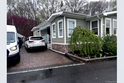 1795 Osborn Avenue #84, Riverhead, NY 11901 - Photo 1