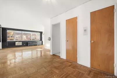 1299 Palmer Avenue #225, Larchmont, NY 10538 - Photo 6