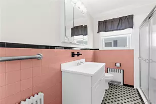 27 Simon St, Babylon, NY 11702 - Photo 8