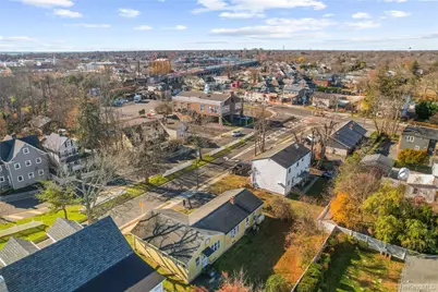27 Simon Street, Babylon, NY 11702 - Photo 22