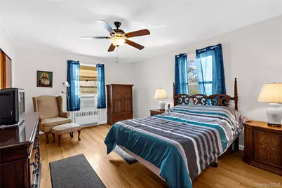 27 Simon Street, Babylon, NY 11702 - Photo 10