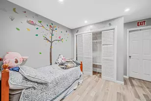 50 Verazzano Ave, Copiague, NY 11726 - Photo 34