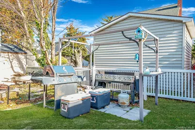 50 Verazzano Avenue, Copiague, NY 11726 - Photo 46