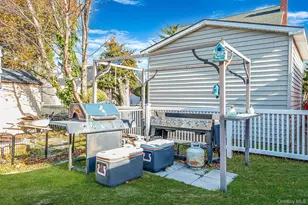 50 Verazzano Ave, Copiague, NY 11726 - Photo 46