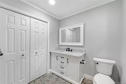 70 Strawberry Commons, Riverhead, NY 11901 - Photo 16