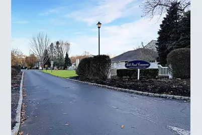 70 Strawberry Commons, Riverhead, NY 11901 - Photo 24