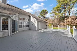 11 Moran Ct, Manorville, NY 11949 - Photo 32
