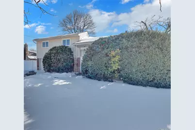 266 N Kentucky, Massapequa, NY 11758 - Photo 2