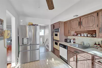 266 N Kentucky, Massapequa, NY 11758 - Photo 10