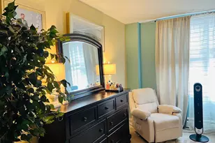 54-44 Little Neck Pkwy, Little Neck, NY 11362 - Photo 20