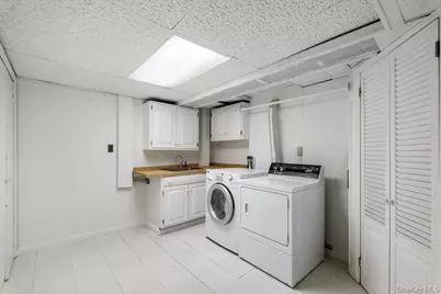 43 Tompkins Road, Scarsdale, NY 10583 - Photo 16