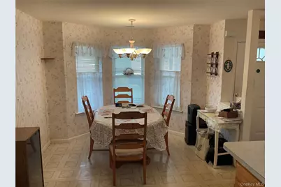 409 Village Circle N, Manorville, NY 11949 - Photo 6