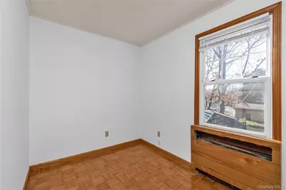 10 Fairfield Avenue, Port Washington, NY 11050 - Photo 16