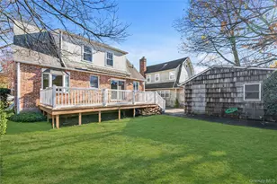 10 Fairfield Ave, Port Washington, NY 11050 - Photo 22