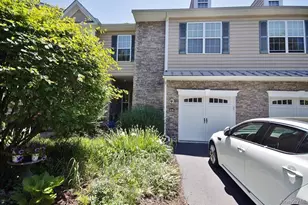 836 Huntington Dr, Fishkill, NY 12524 - Photo 24