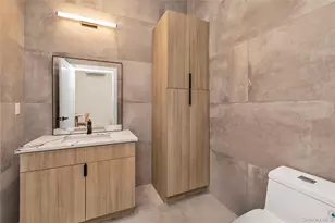 15-27 149th St, Whitestone, NY 11357 - Photo 12