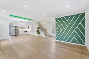 135 Whaley St, Freeport, NY 11520 - Photo 4