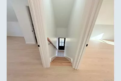 89 Oak Avenue, Shirley, NY 11967 - Photo 10