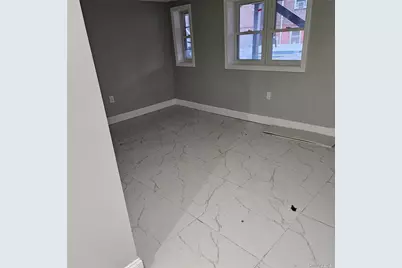 1918 Hunt Avenue, Bronx, NY 10462 - Photo 10