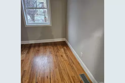 1918 Hunt Avenue, Bronx, NY 10462 - Photo 6