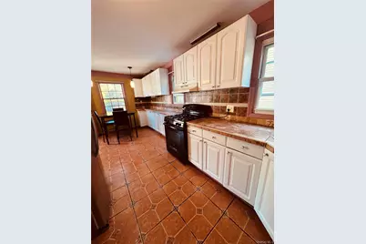 1074 Harrison Street, Uniondale, NY 11553 - Photo 2