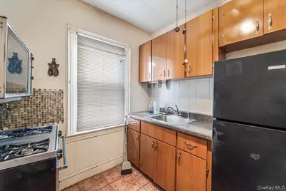 17733 106th Avenue, Jamaica, NY 11433 - Photo 14