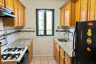 2220 E Tremont Ave, Bronx, NY 10462 - Photo 6