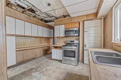 103 Vernon Avenue, Mount Vernon, NY 10553 - Photo 10